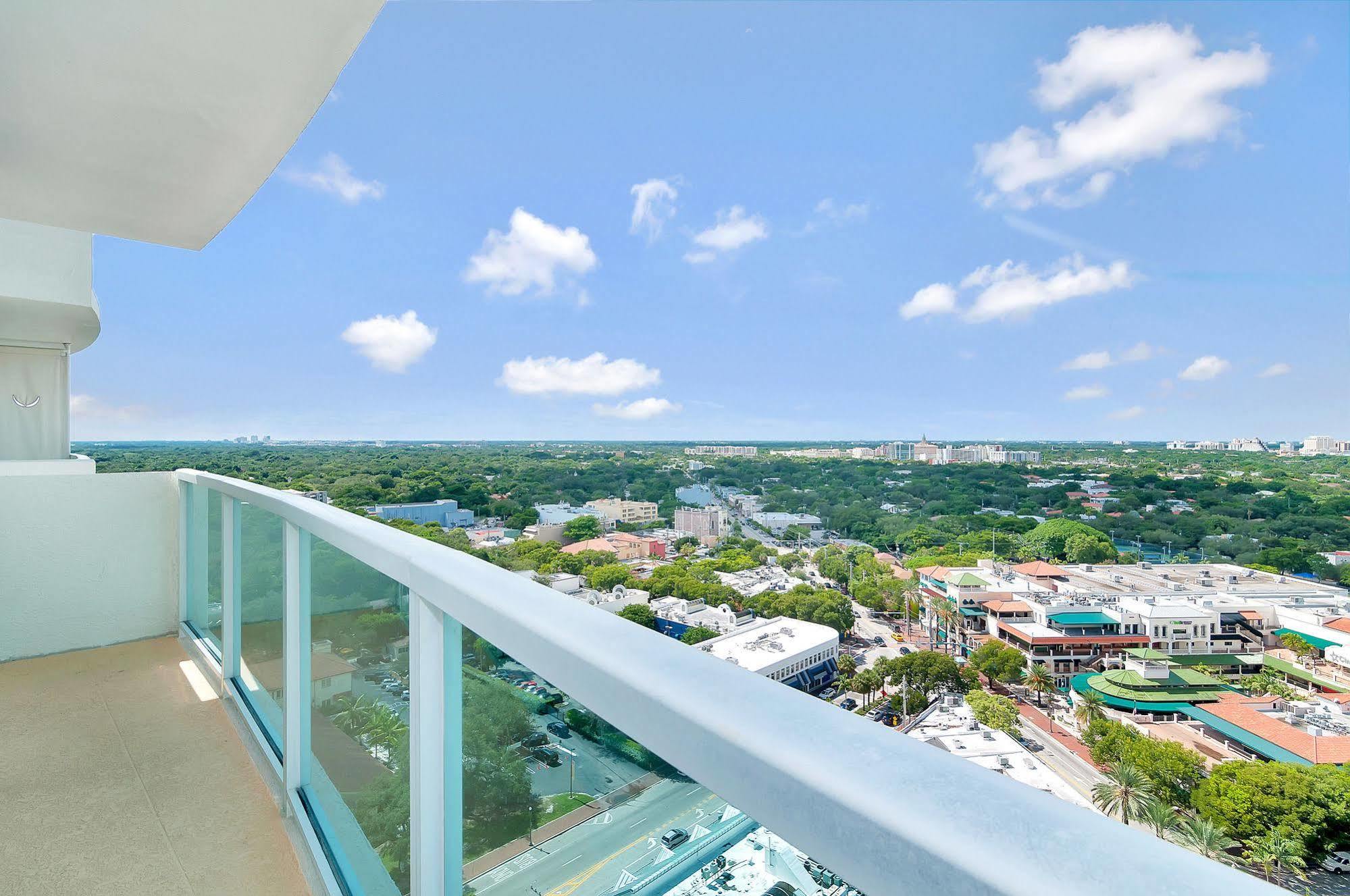 Private Residences At Sonesta Coconut Grove Miami Exterior foto